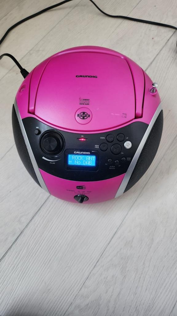Grundig kleine boombox  cd usb bluetooth ., Ophalen of Verzenden
