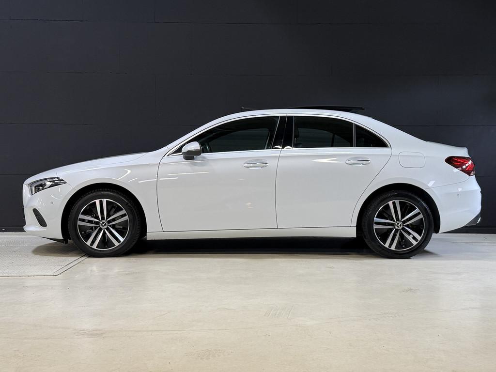 Mercedes-Benz A-Klasse 250 e Business Solution Luxury Limite, Automatische klimaatregeling, Gebruikt, 4 cilinders, 15 kWh