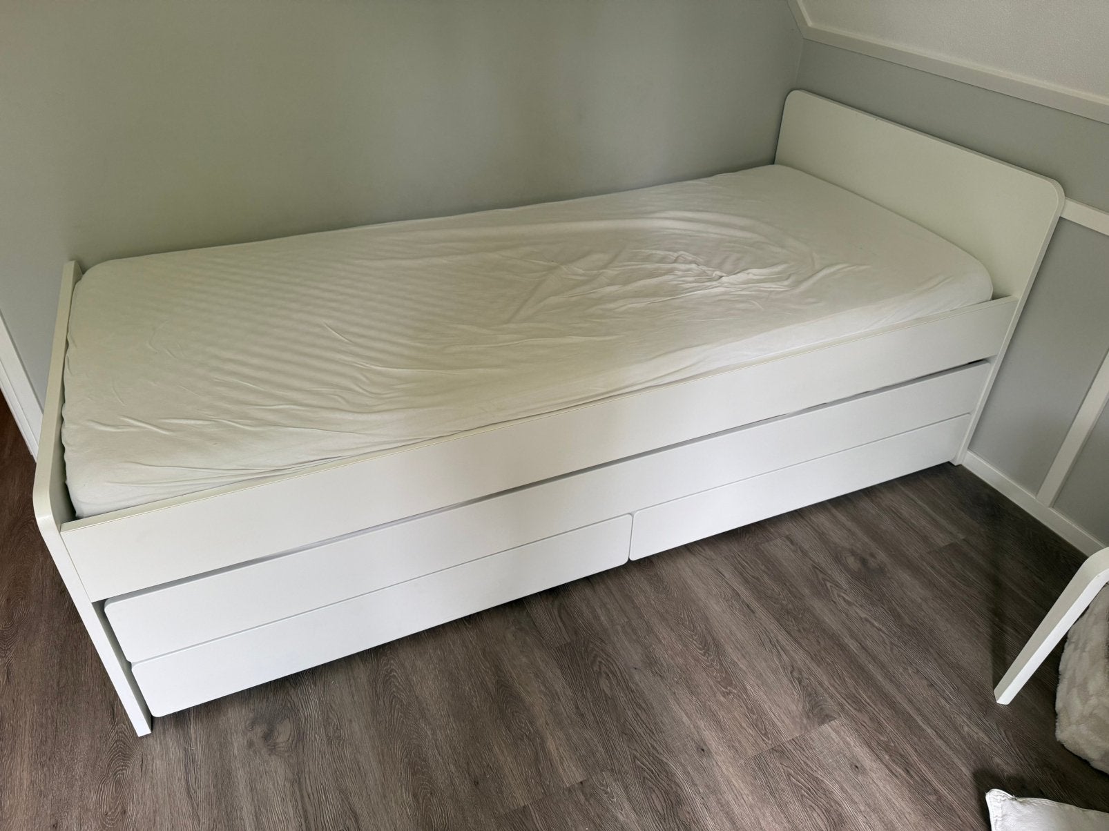IKEA kinderbed + kast, Ophalen, Jongetje of Meisje, Zo goed als nieuw, Info@ikea.nl