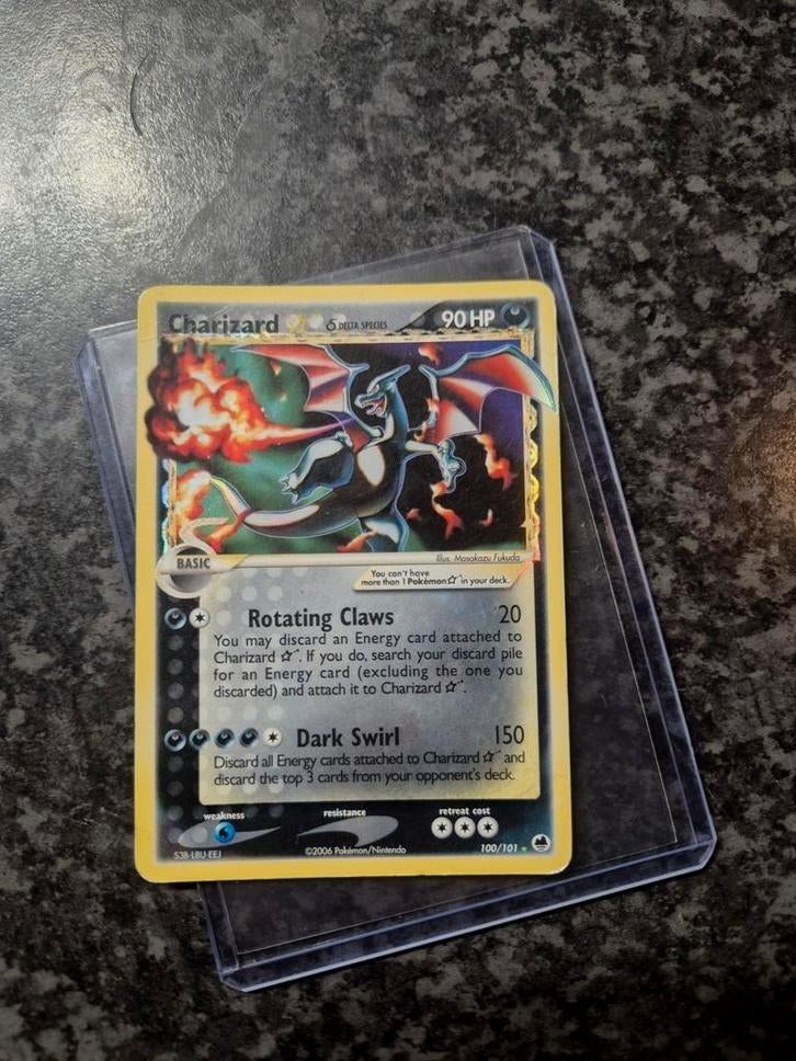 Charizard Goldstar Delta Species Pokémon Kaart Zeldzaam, Ophalen of Verzenden, Gebruikt, Losse kaart, Foil