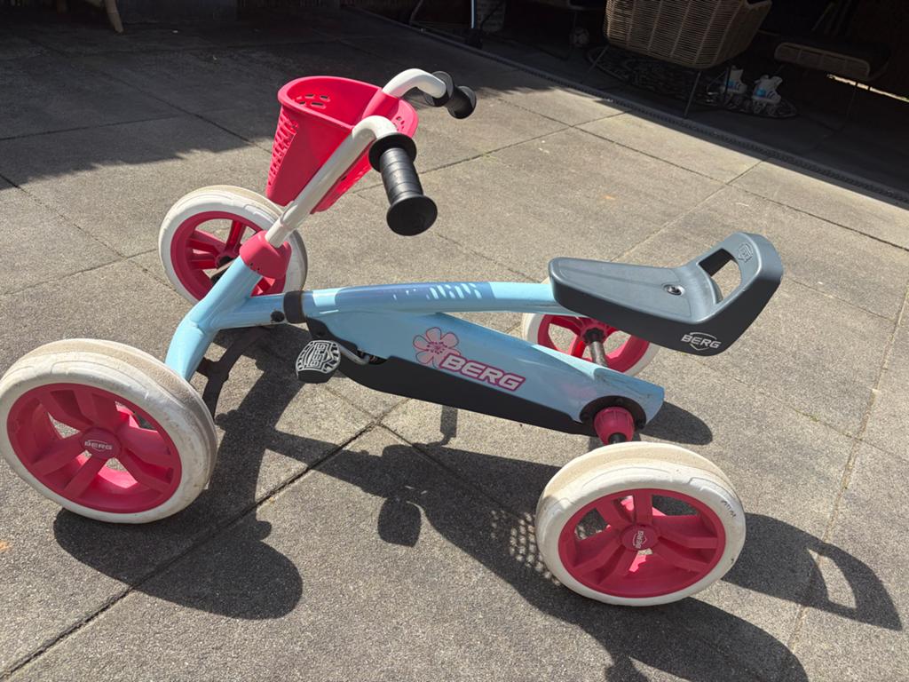 BERG Biky loopfiets met mandje - Roze/Blauw, Ophalen, Gebruikt, Loopfiets