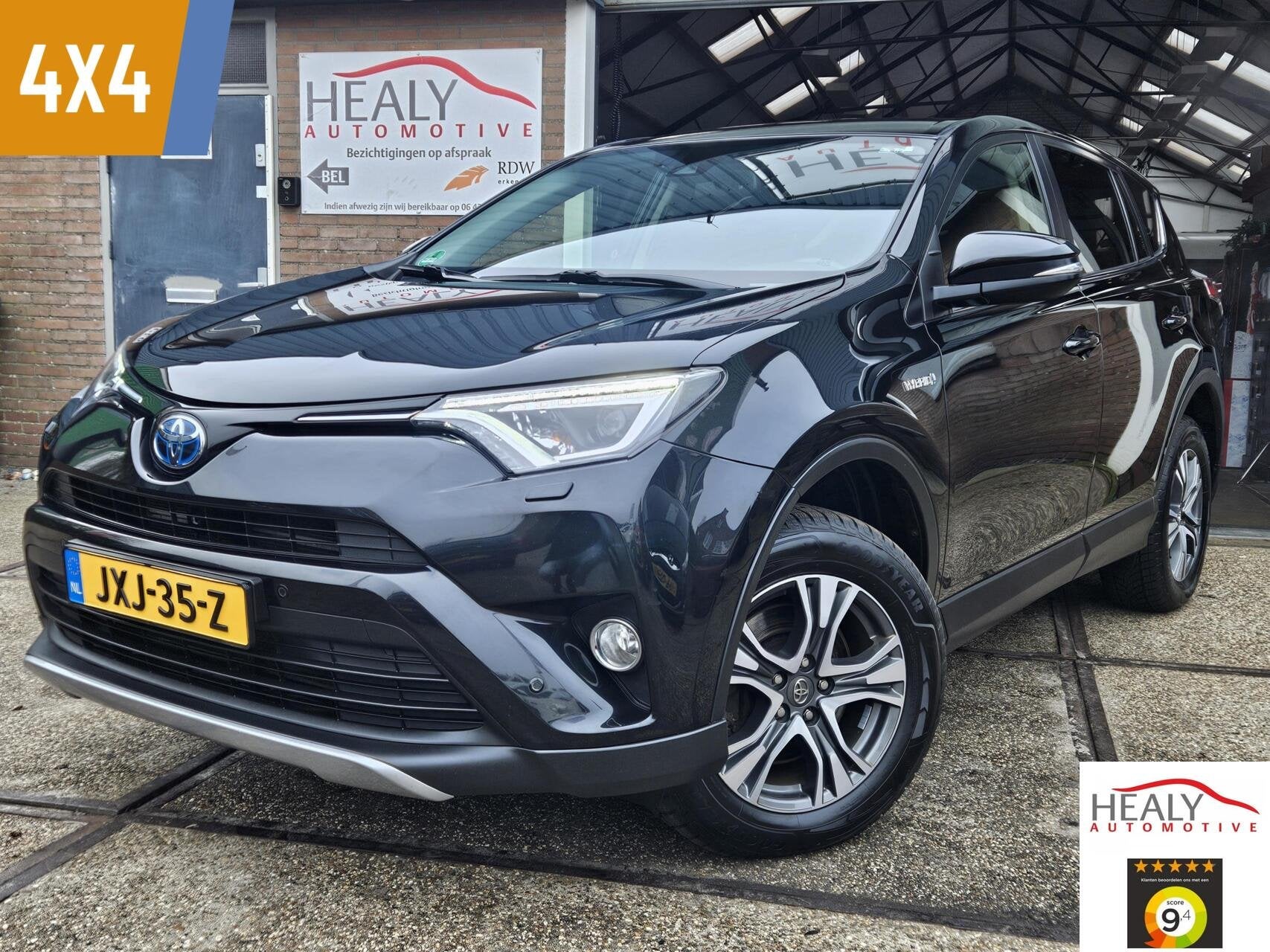 Toyota RAV4 2.5 Hybrid AWD Dynamic|1 eig|4x4|Trekhaak|Camera, Gebruikt, Euro 6, 1650 kg, Zwart