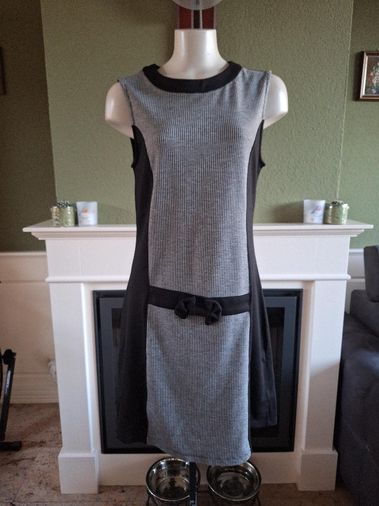 Mademoiselle Yeye zwart wit ruit jurk XL, Kleding | Dames, Verzenden, Zwart, Maat 46/48 (XL) of groter, Zo goed als nieuw