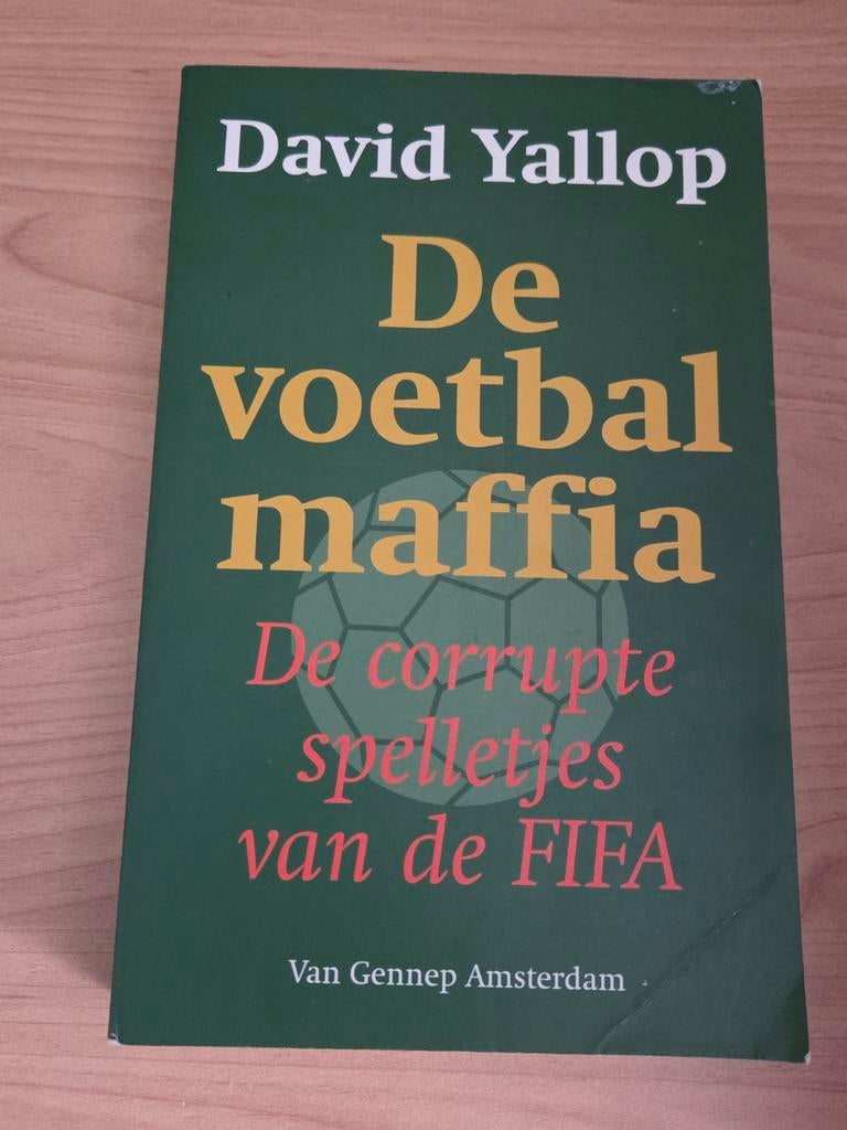 D.A. Yallop - De voetbalmaffia, gelezen, Ophalen of Verzenden, Gelezen, Nederland