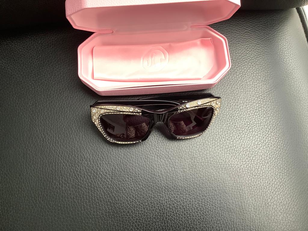 Prachtige Swarovski Zonnebril ( NIEUW), Ophalen of Verzenden, Nieuw, Overige merken