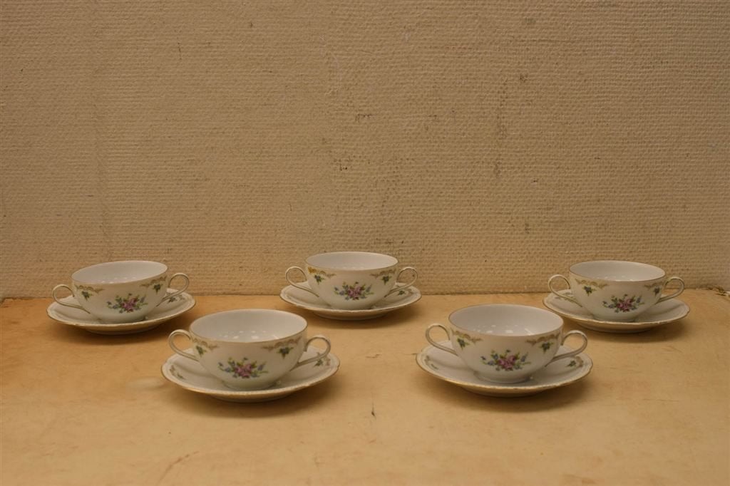 10 delig Heinrich Bavaria kop en schotels 44108, Gebruikt, Ophalen of Verzenden, Bord(en), Overige stijlen