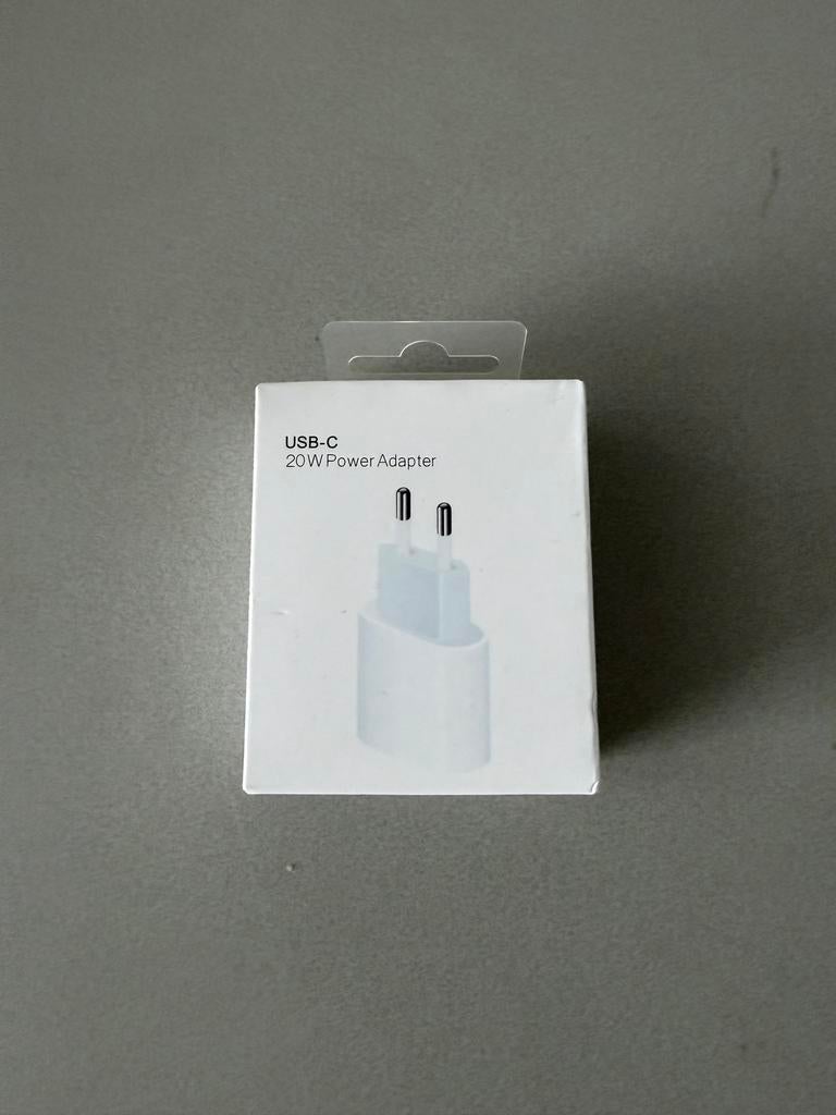 USB-C 20W Power Adapter - Nieuw in doos. ook partij, Ophalen of Verzenden, Nieuw, Apple iPhone