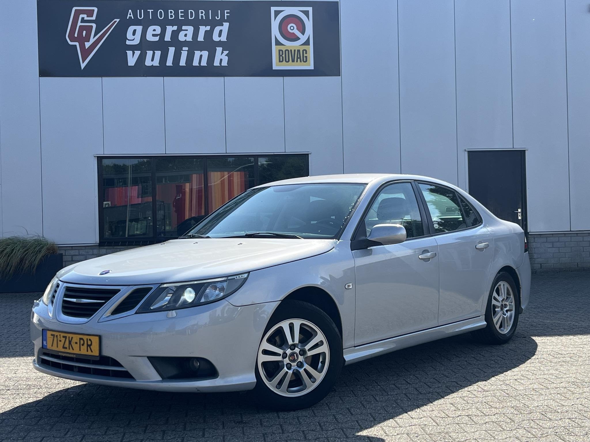 Saab 9-3 Sport Sedan 1.8 Intro Edition APK 04-2027 CRUISE PD, Auto's, Stof, Gebruikt, 4 cilinders, 1796 cc