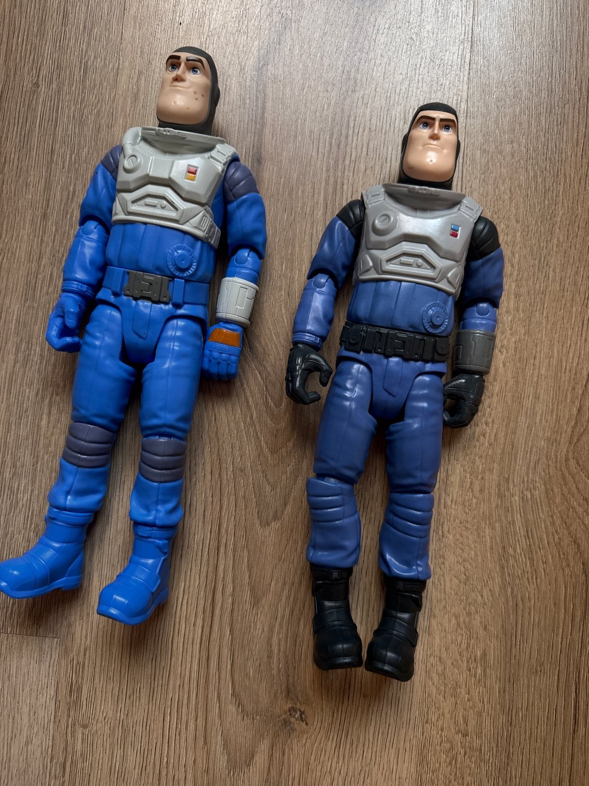2x Buzz Lightyear actiefiguren - Disney Pixar, Ophalen of Verzenden, Gebruikt