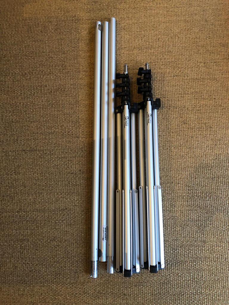 Studioflitser set en achtergrondsysteem en remote trigger, Ophalen of Verzenden, Zo goed als nieuw, 175 cm of meer, Driepoot