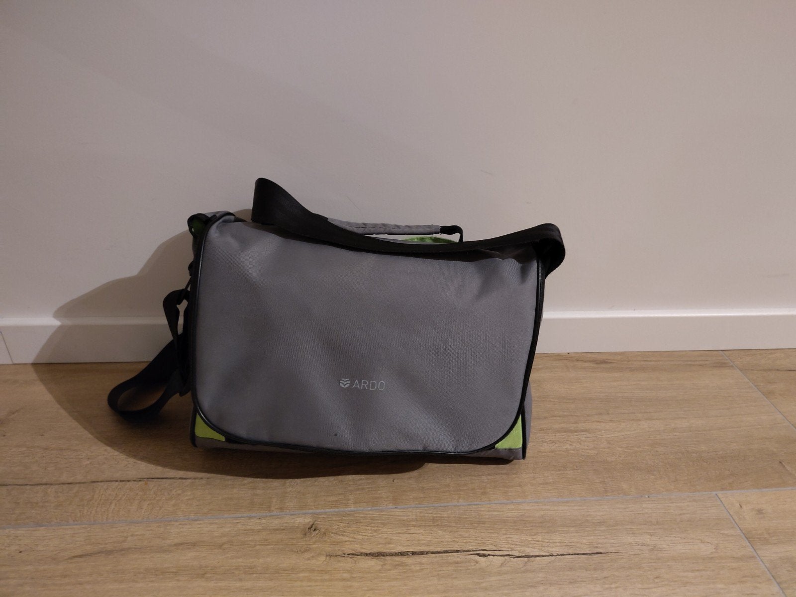 Ardo, calypso to go, dubbele elektrische kolf + handkolf, Gebruikt, Ophalen of Verzenden, Inclusief tas, Borstkolf