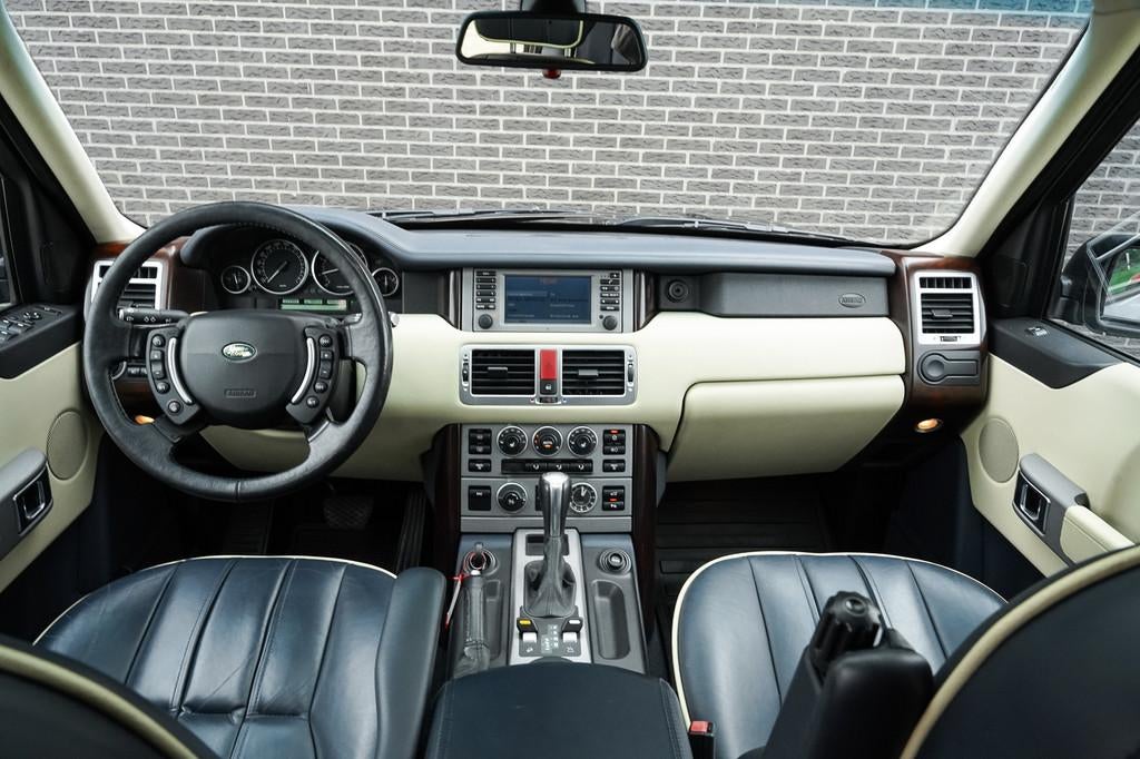 Land Rover Range Rover 4.4 V8 Vogue | Schuif-/kanteldak | Lu, Automaat, Verwarming stoelen achter, 8 cilinders, Blauw