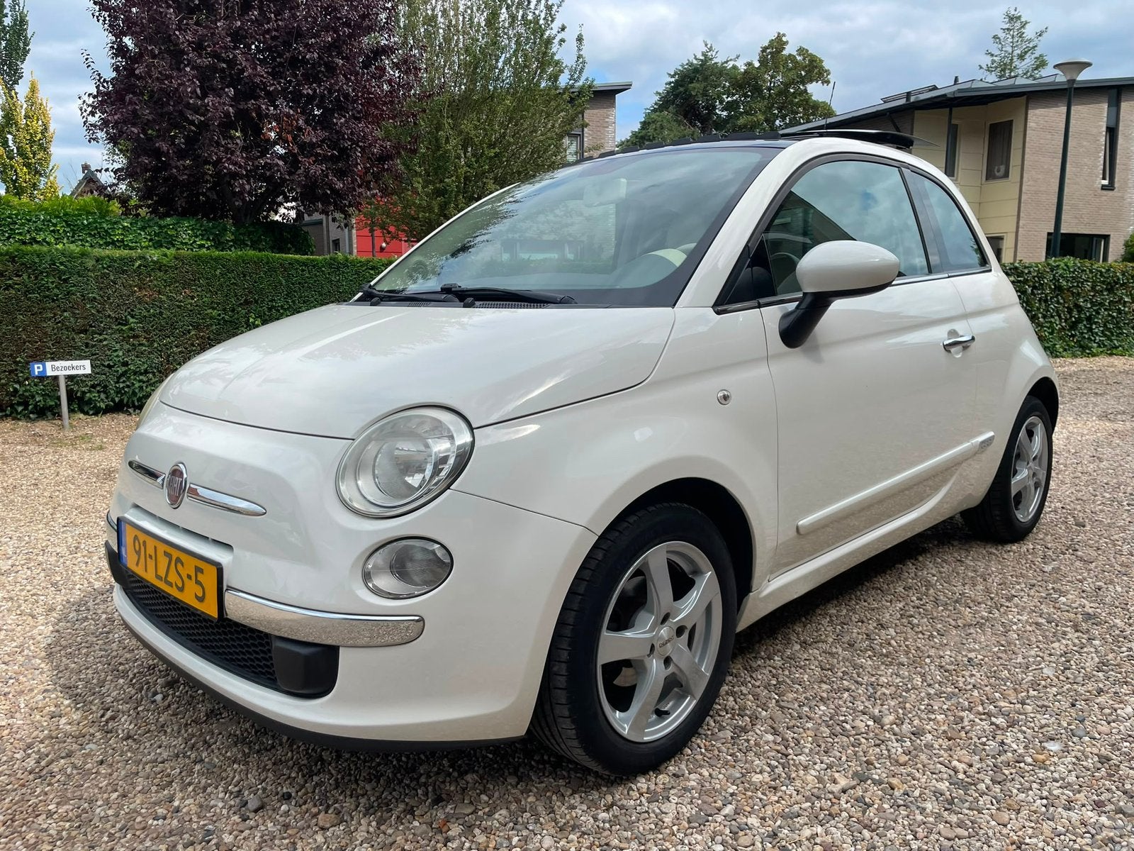 Fiat 500 1.2 AUTOMAAT 2010 | AIRCO | 2E EIG | PANORAMA DAK |, 1242 cc, 4 cilinders, Wit, Origineel Nederlands
