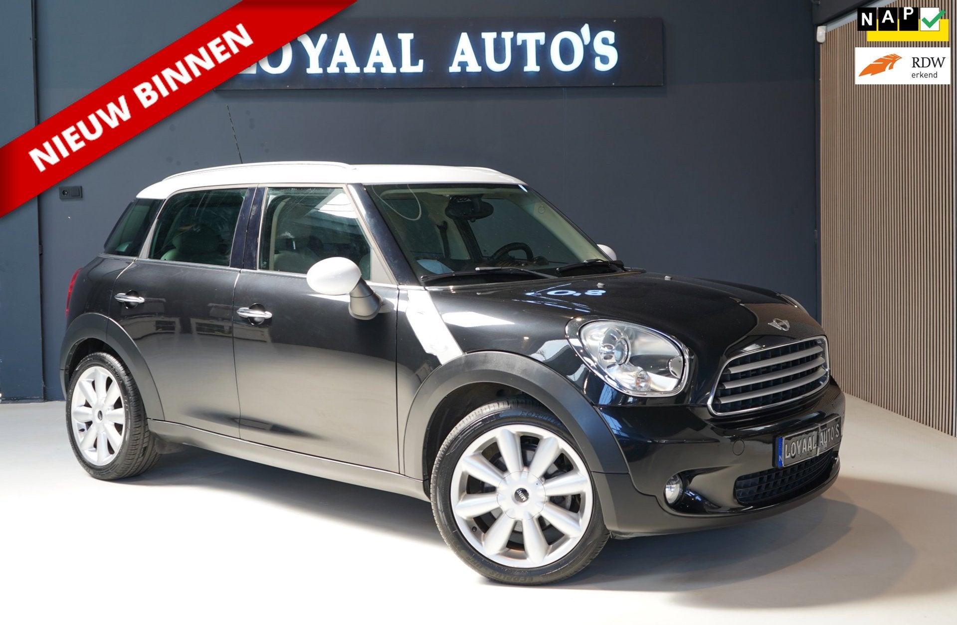 Mini Countryman 1.6 Cooper Chili | AUTOMAAT | AIRCO | ELEK.R, Euro 5, Gebruikt, Leder en Stof, Bedrijf