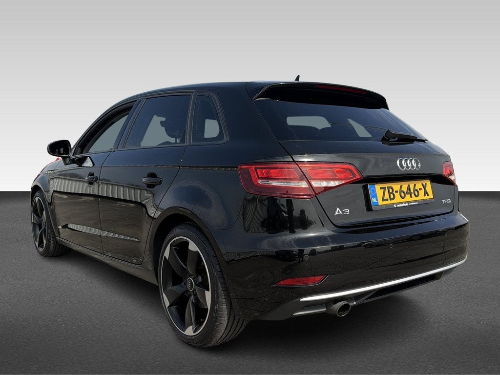 Audi A3 Sportback 1.0 TFSI Design Pro Line Plus, Auto's, Audi, Gebruikt, Euro 6, Zwart, 630 kg