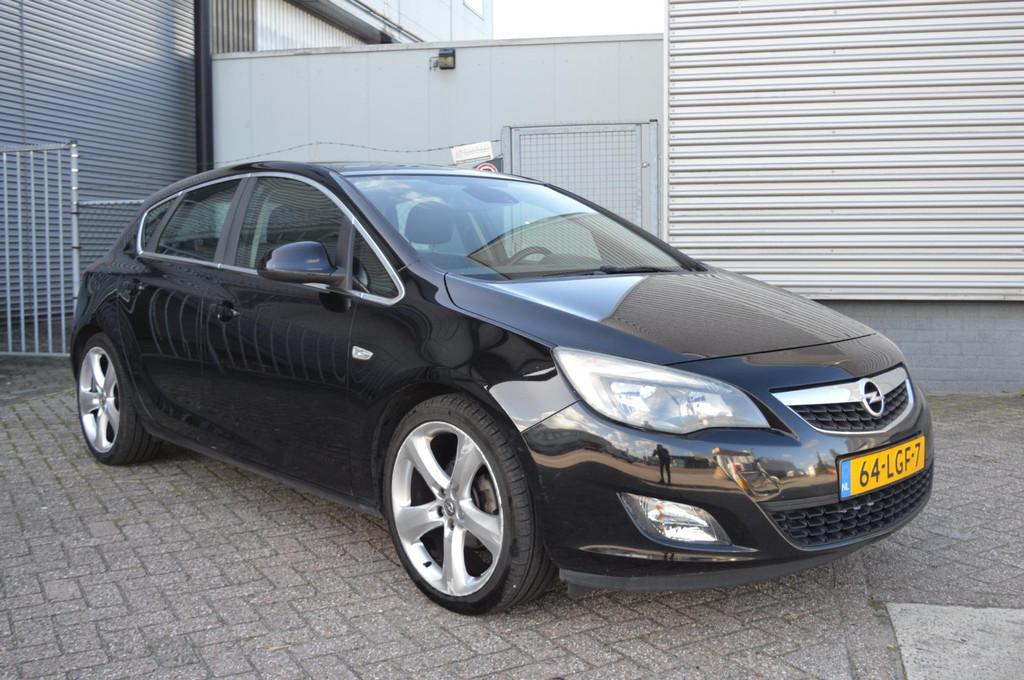 Opel Astra 1.6 Sport bj10 airco navi LM velgen, Voorwielaandrijving, Euro 5, Stof, 680 kg