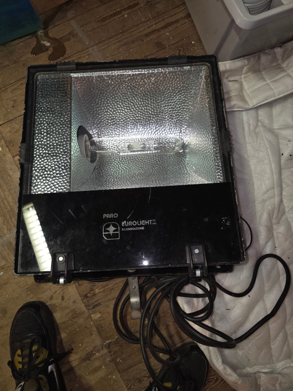 4x Eurolight PARO Schijnwerper/Bouwlamp, Metaal, Gebruikt, Zwart, Industrieel