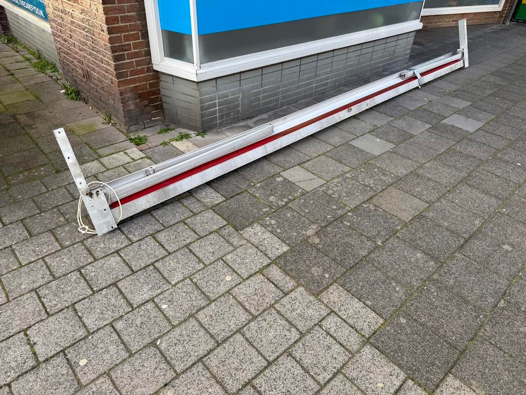 Elektrisch knikarmscherm - Gebruikt, Tuin en Terras, Zonneschermen, Ophalen, Gebruikt, 450 cm of meer, Elektrisch
