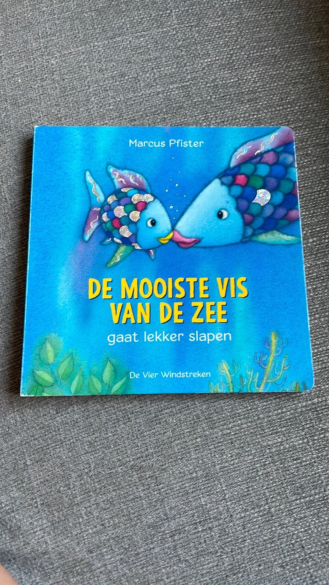 De mooiste vis van de zee: gaat lekker slapen (dik karton), Ophalen of Verzenden, Zo goed als nieuw