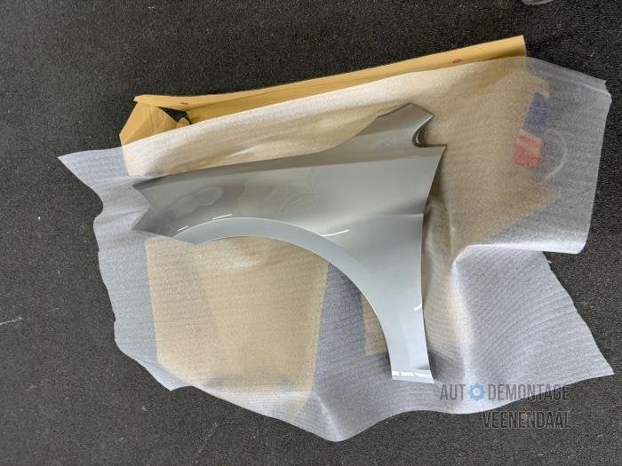 Scherm links-voor van een Volkswagen Golf (LB7W), -, Volkswagen, -, Nieuw