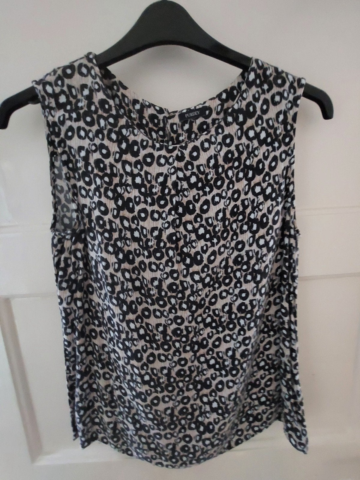 Mouwloze top met zwart/beige/ witte print - Purdey, Maat 38/40 (M), Beige, Puredey, Ophalen of Verzenden