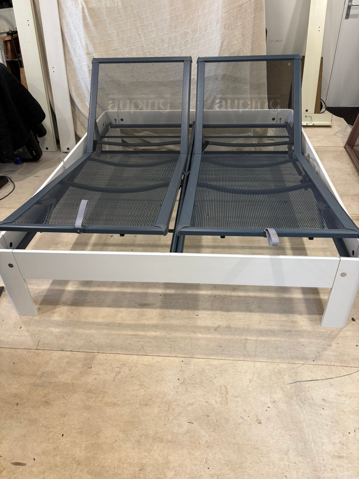 Te senioren Auping Auronde  180x200  48 cm hoog  wit, Ophalen, Verstelbaar, Eenpersoons, Wit