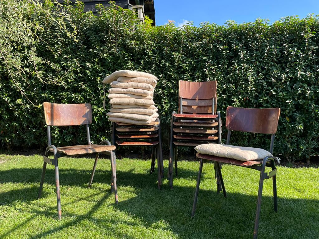 BISTROSTOELEN met kussens, retro tuinstoelen, Ophalen, Gebruikt, Stapelbaar