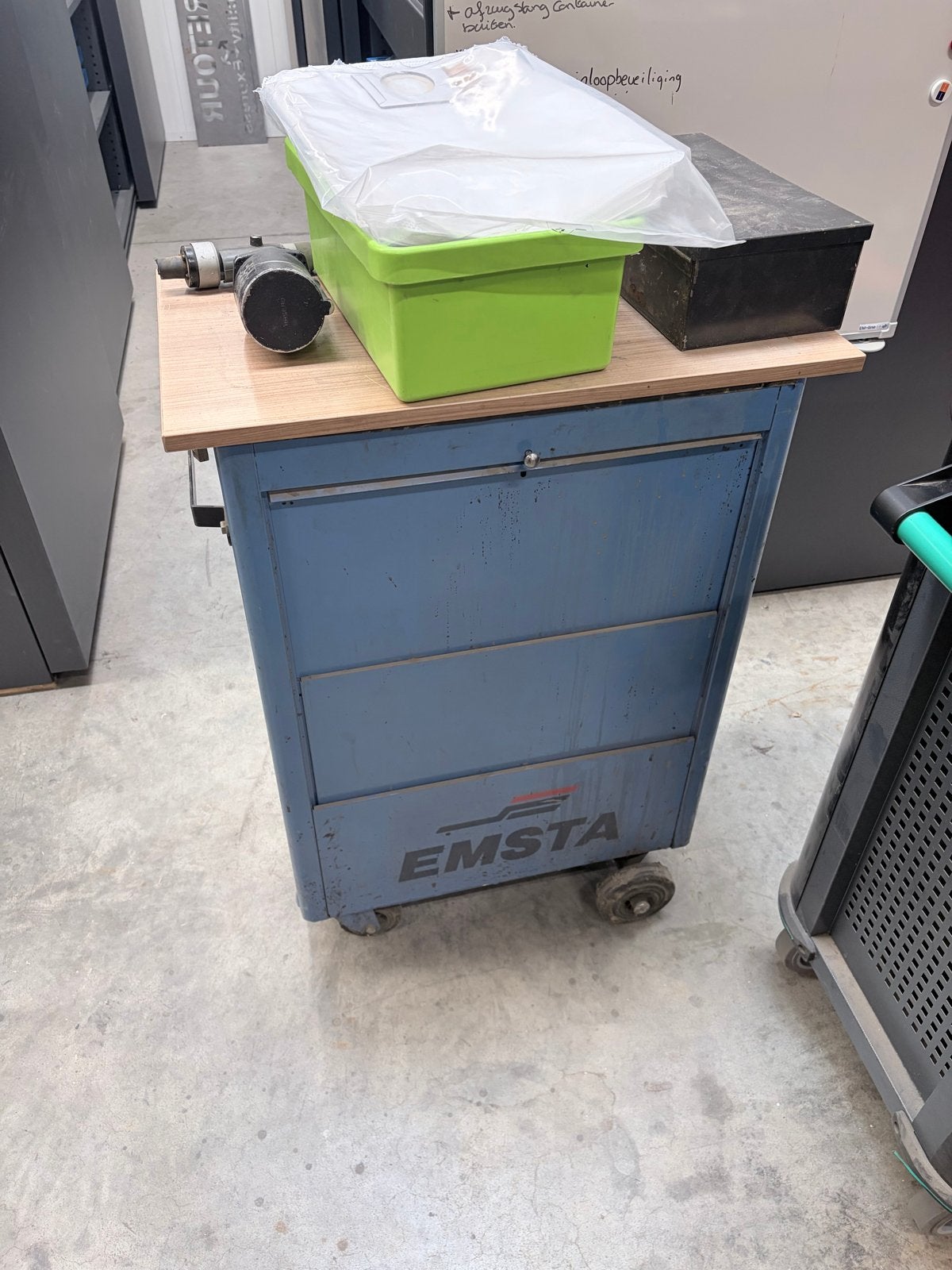 EMSTA Gereedschapswagen met lades en werkblad, Ophalen, Gebruikt, Gereedschapsopslag, Overige merken