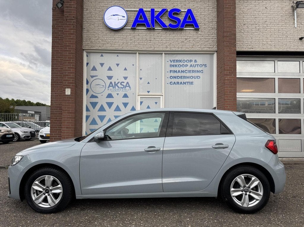 Audi A1 Sportback 25 TFSI 95pk Pro Line S-Tronic Garantie La, Auto's, Audi, 95 pk, Bedrijf, 3 cilinders, Zilver of Grijs