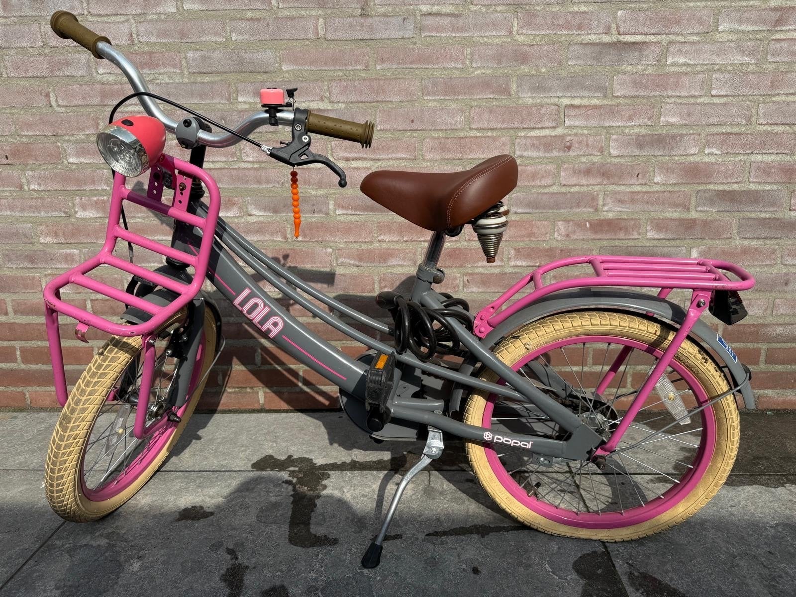 Lola kinderfiets met voordrager - één band lek, Ophalen, Gebruikt, Velgrem, 16 tot 20 inch
