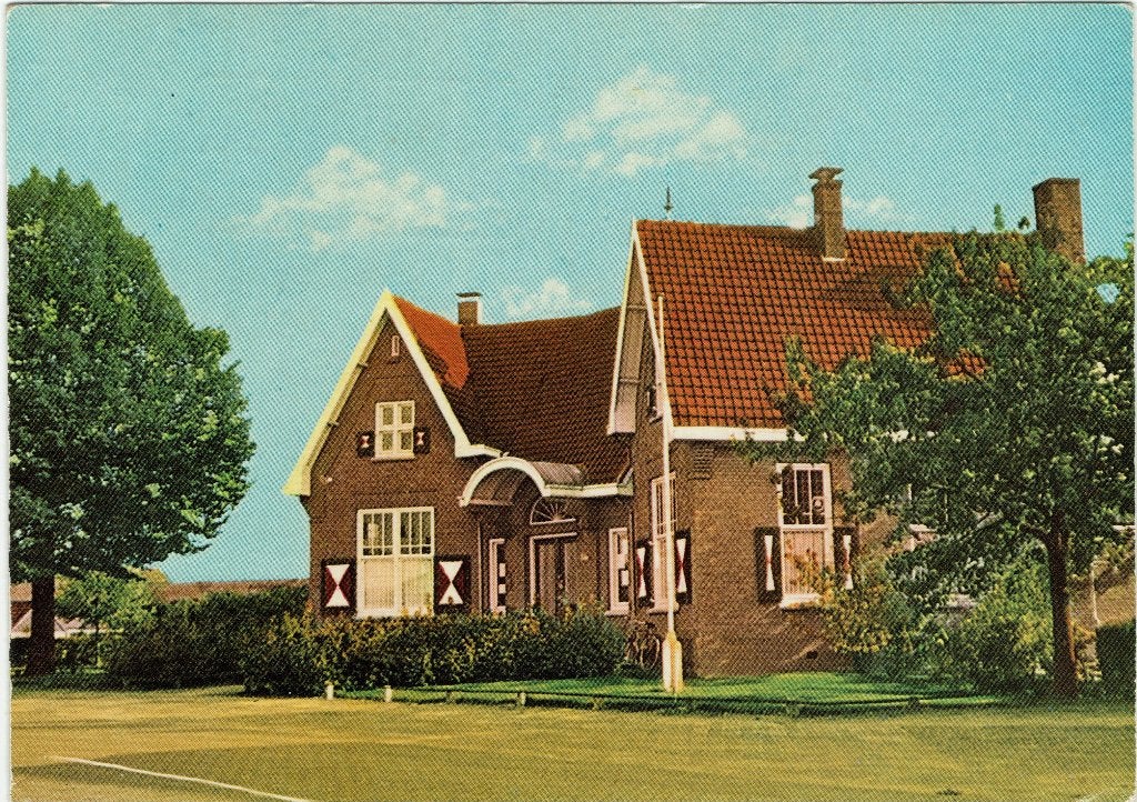 Luyksgestel – Gemeentehuis. Gelopen Den Haag 1978., Ophalen of Verzenden, 1960 tot 1980, Gelopen, Noord-Brabant