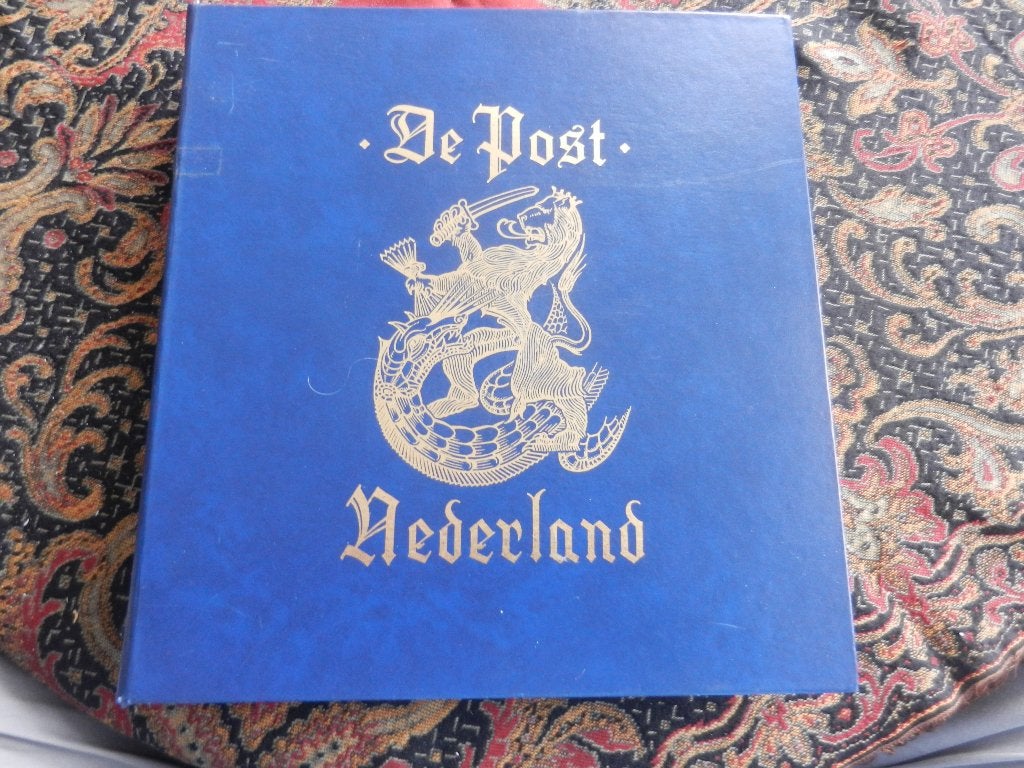 Aangeboden mooi album Nederland postzegels, Ophalen of Verzenden, Nederland
