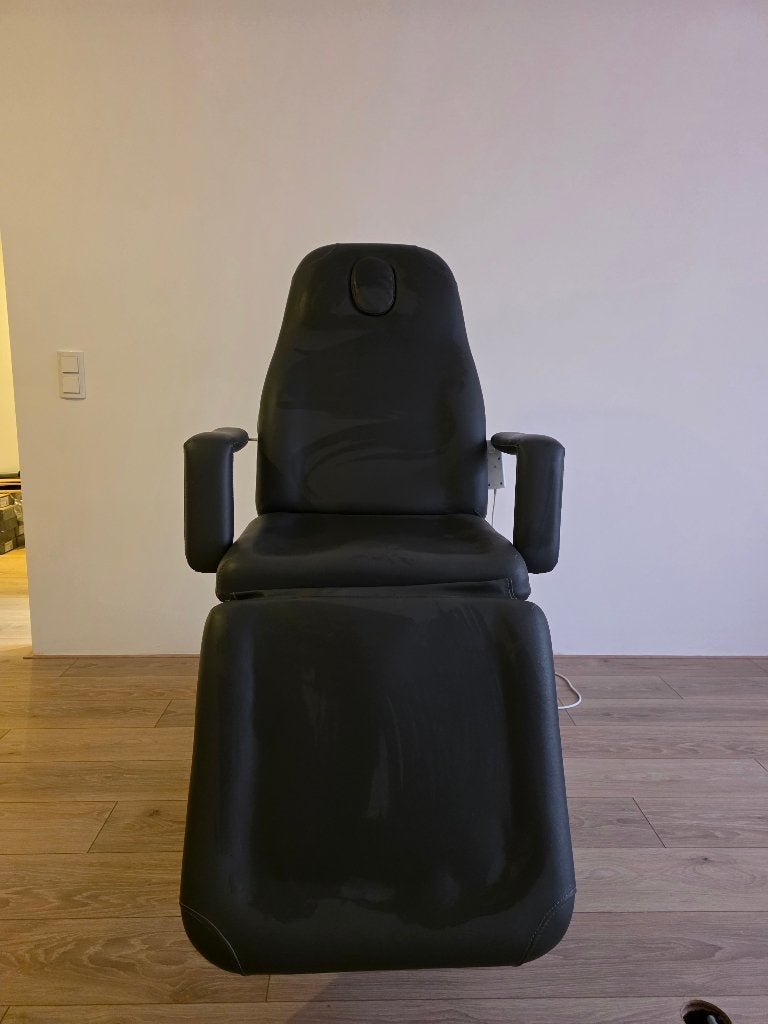 Elektrische Behandelstoel (2 motoren) - Schoonheid / Tattoo, Ophalen, Zo goed als nieuw, Zwart, Eén