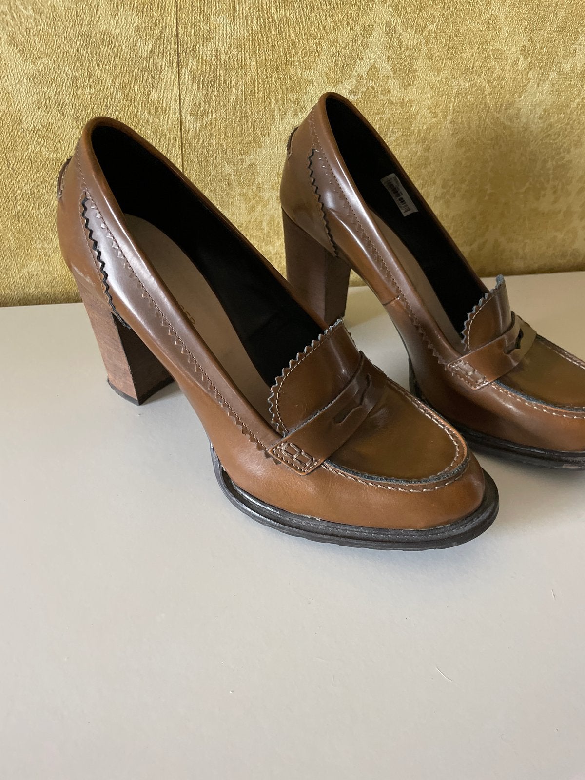 Robert Geiger Camel Hakken Maat 41  9 cm hak, Ophalen of Verzenden, Zo goed als nieuw, Bruin, Schoenen met hoge hakken