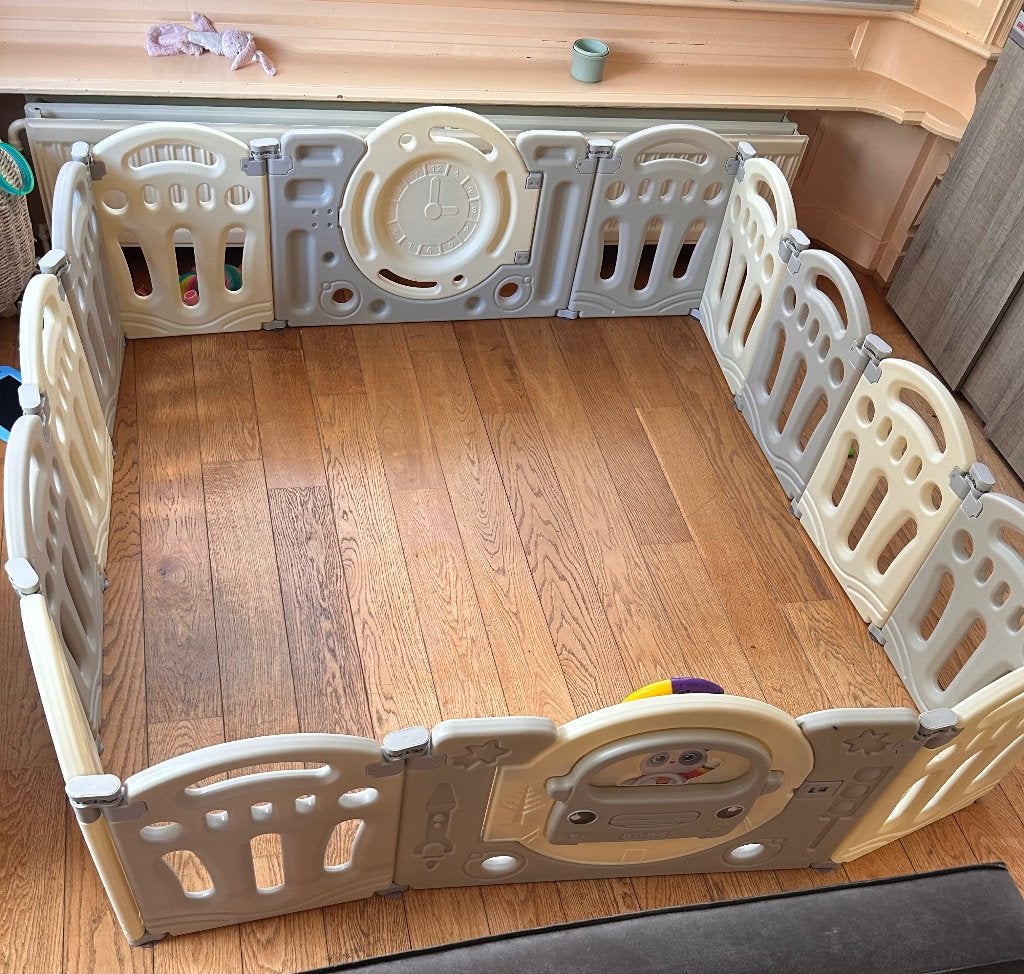 Grondbox, Kinderen en Baby's, Boxen, Ophalen, Gebruikt, Driehoekig