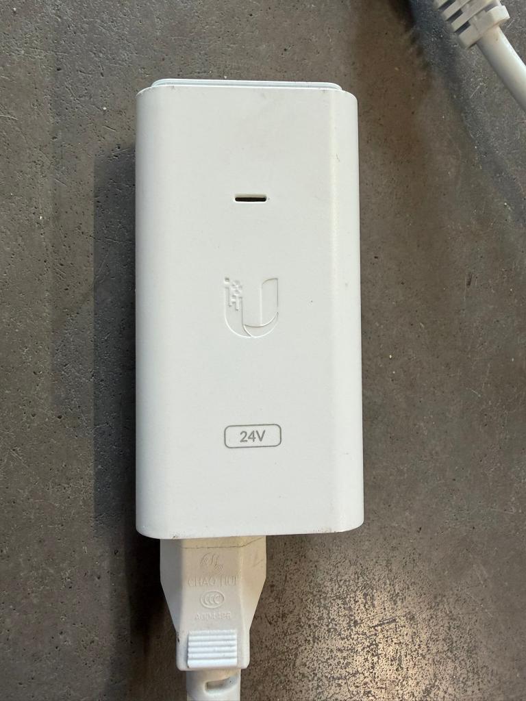 Unify PoE adapter 24V, Computers en Software, Netwerk switches, Ophalen of Verzenden, Gebruikt