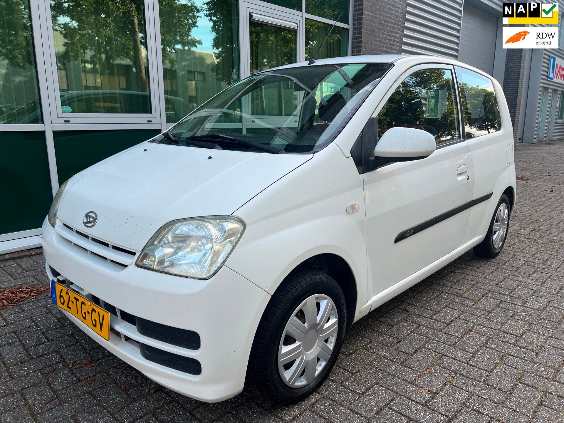 Daihatsu Cuore 1.0-12V Nagano - NIEUWE APK !, Auto's, 18 €/maand, 4 stoelen, Cuore, Wit