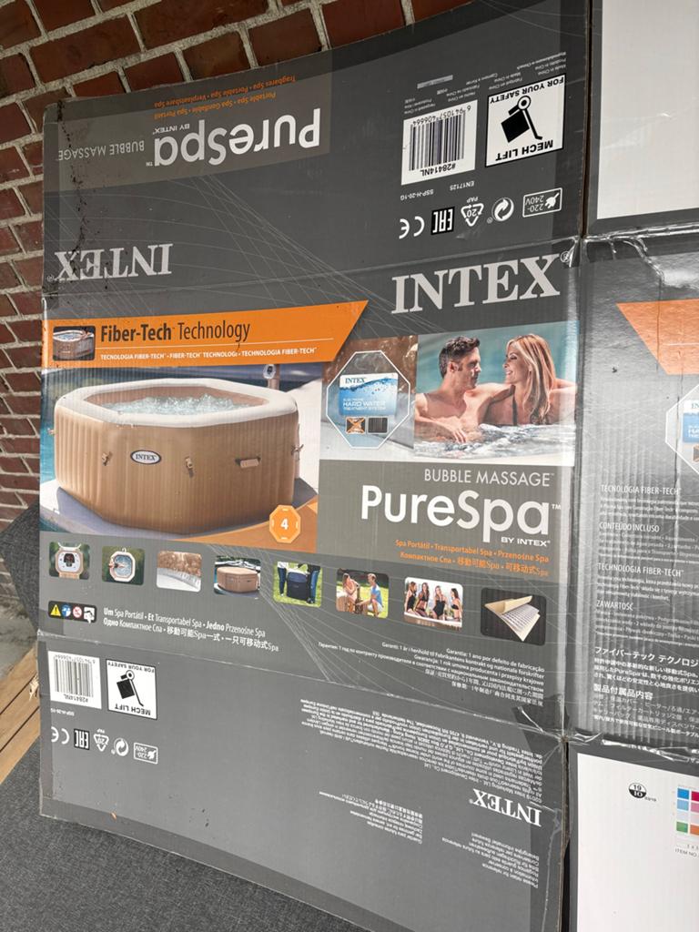 Intex massage jacuzzi opblaasbaar/incl. accessoires/zgan, Tuin en Terras, Ophalen, Zo goed als nieuw, Filter, Opblaasbaar