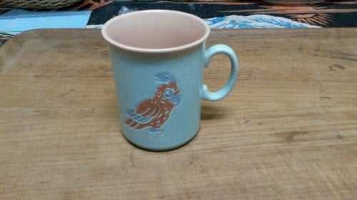 Mok blauw met papegaai en palmboom, Eit (English Ironstone T, Ophalen of Verzenden, 'T Olde Gre-j, Info@toldegrej.nl, Endepoelstraat 20f Didam