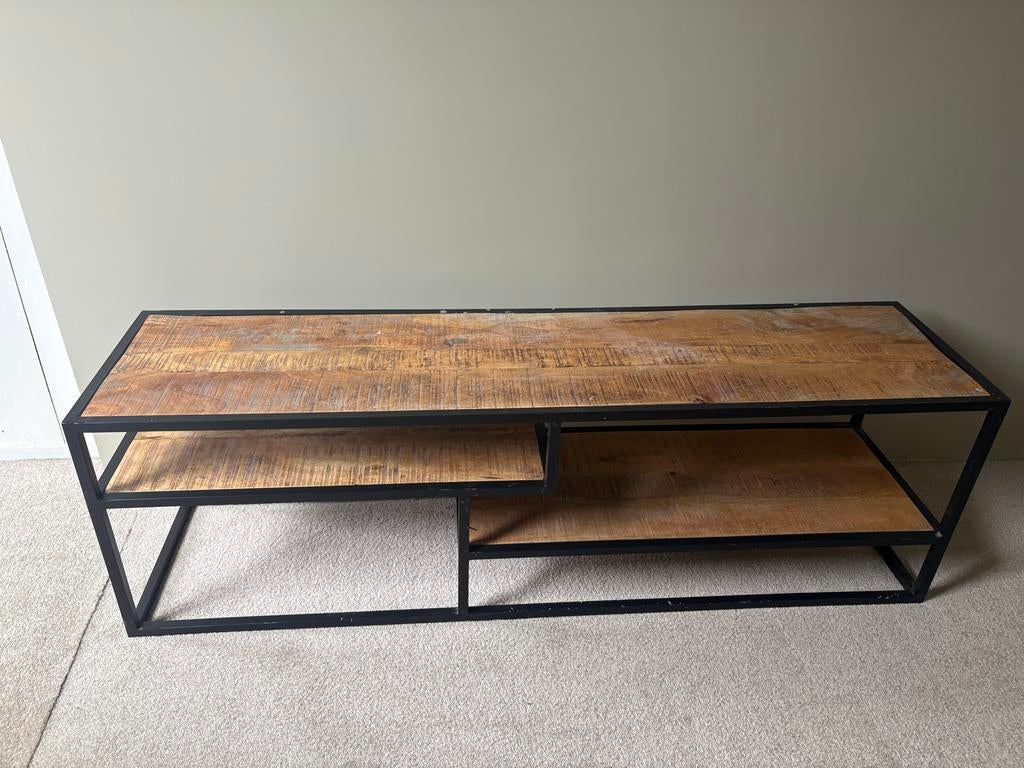 Mango houten tv-meubel met stalen frame, Huis en Inrichting, Kasten | Televisiemeubels, Ophalen, Gebruikt, 150 tot 200 cm, Minder dan 100 cm
