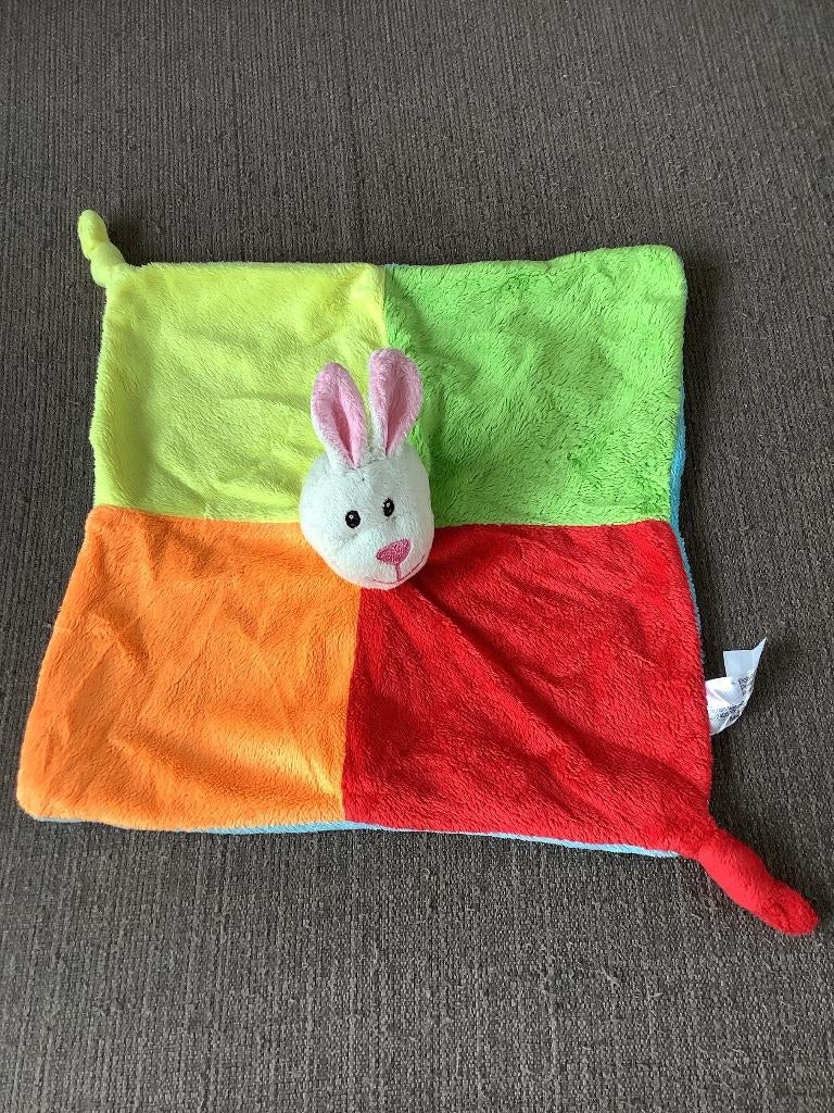 Zeeman konijn knuffeldoekje lapje veel kleuren 4 euro, Ophalen of Verzenden, Zo goed als nieuw, Konijn