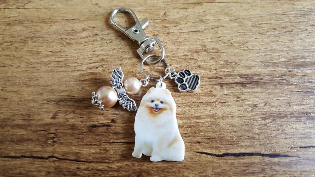Sleutelhanger Pomeriaan Dwergkeeshond met beschermengeltje, Verzenden, Nieuw, Dier of Natuur