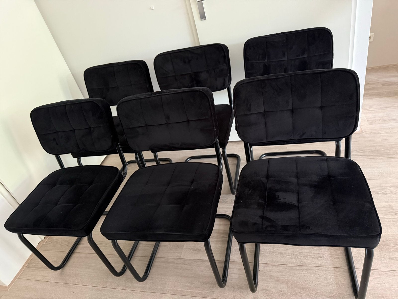6x Kick Collection Ivy eetkamerstoelen zwart velours, Ophalen, Zwart, Zo goed als nieuw, Metaal