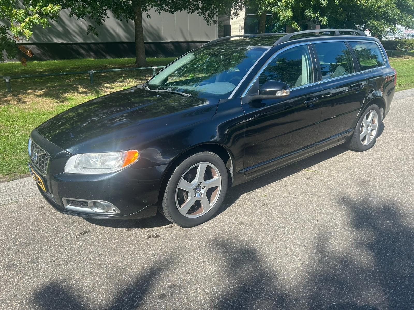 Volvo V70 2.0 D3 Kinetic, Voorwielaandrijving, Euro 5, Gebruikt, Automatische klimaatregeling