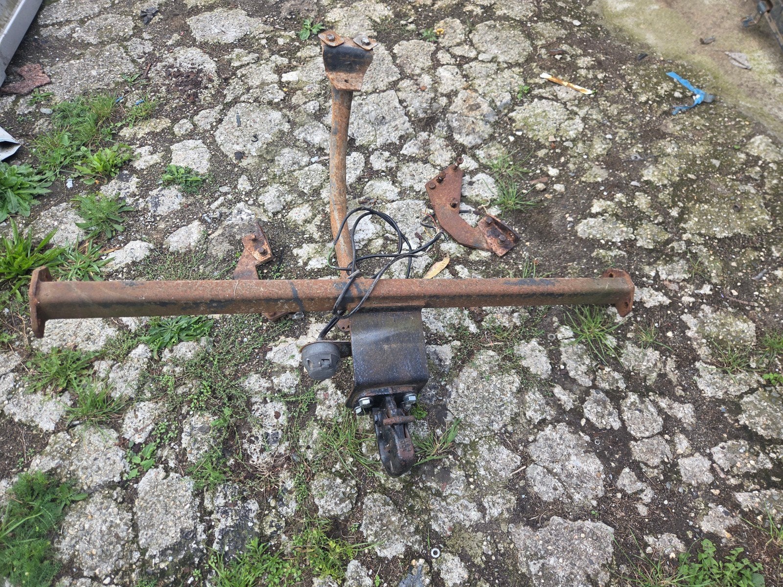 Trekhaak Lada niva LPG, Ophalen, Gebruikt