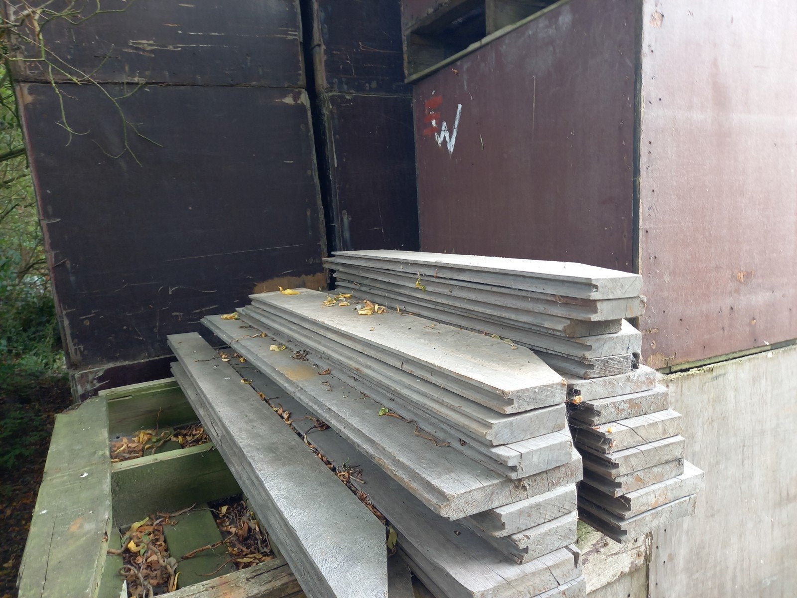 Stapeltje damwand planken azobe., Ophalen, Gebruikt, Planken, Hardhout