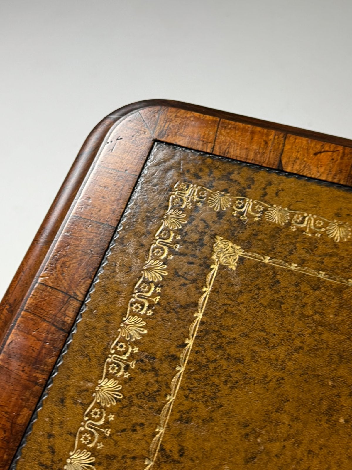 Engelse schrijftafel ca. 1900, Ophalen
