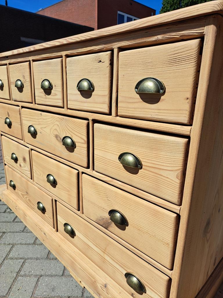 Oud grenen ladekast commode gezandstraald en geschuurd, Ophalen, RoDeKo Volendam, R.kooij65@gmail.com, Gebruikt