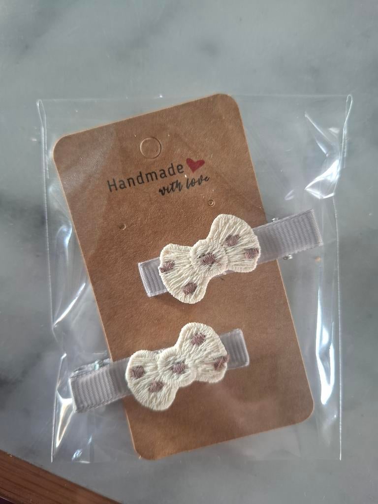 Schattige handgemaakte haarspeldjes met strikjes (2 stuks), Ophalen of Verzenden, Nieuw, Handgemaakt