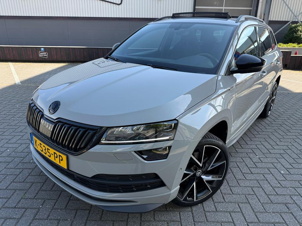 Skoda Karoq 1.5 TSI ACT Sportline Business*panoramadak*DIGIT, 4 cilinders, 150 pk, Bedrijf, 690 kg